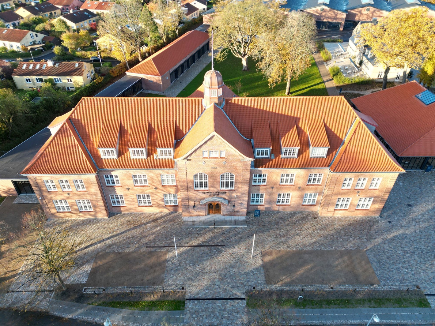 Classic Car House i det gamle landbrugsmuseum, © Forma-Studio